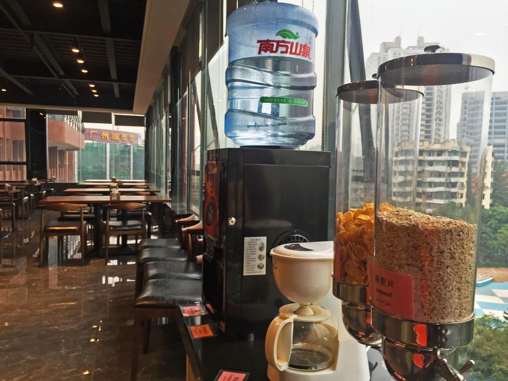 Paco Hotel Shuiyin Road Guangzhou-Free Bus Canton Fair Dış mekan fotoğraf